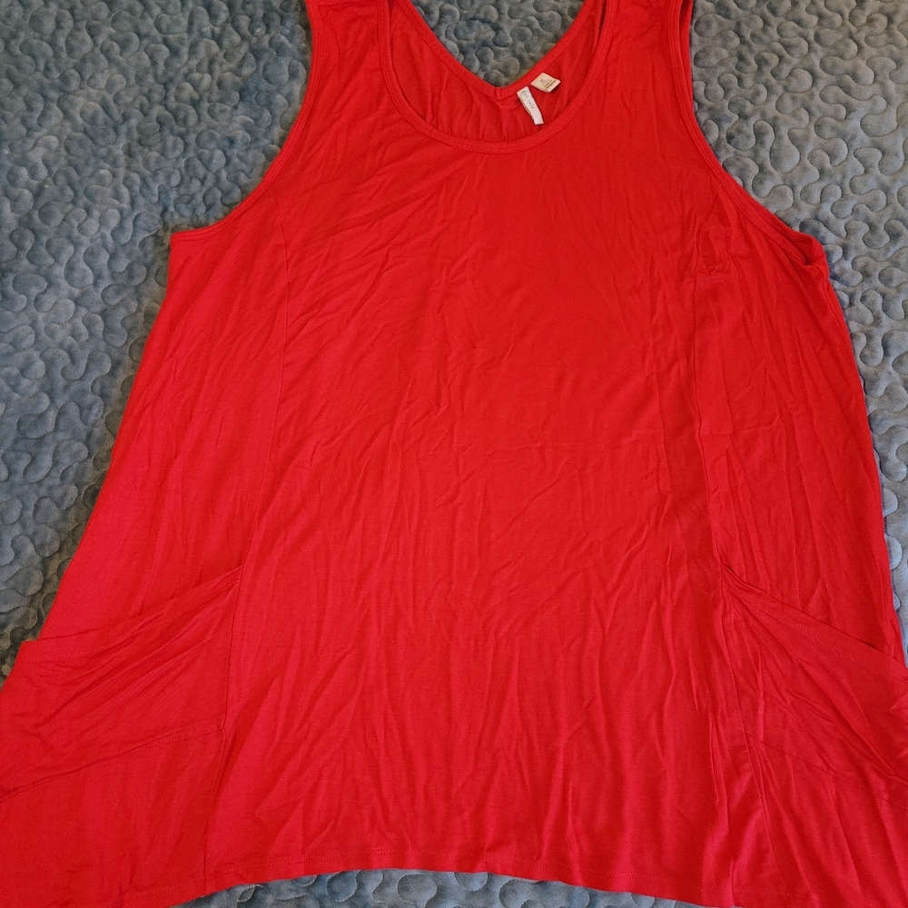 Womens red top